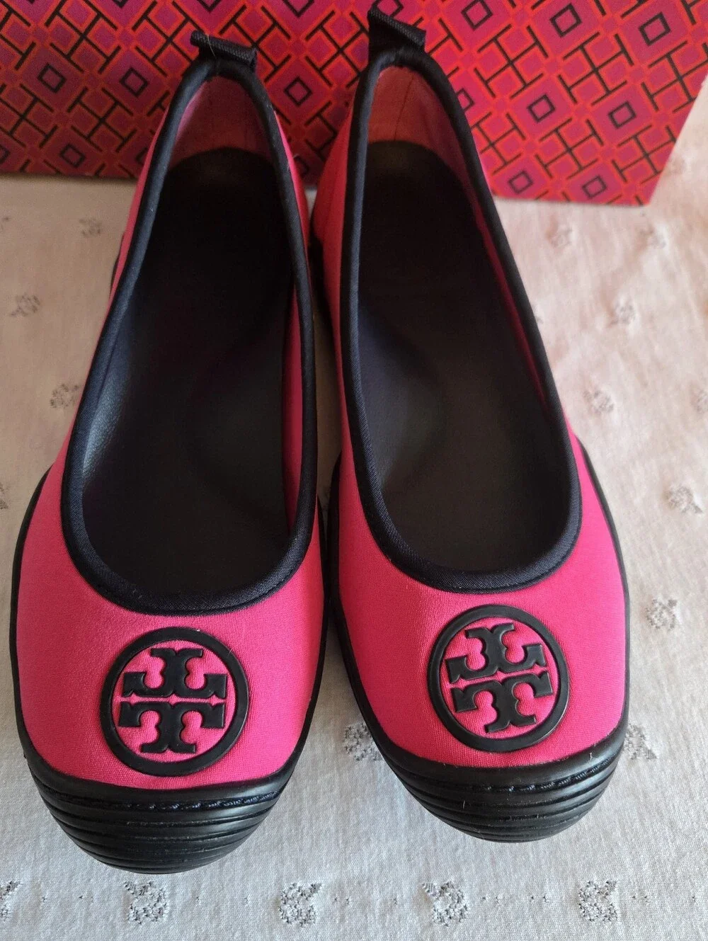 Tory Burch Hot Pink and Black Logo Slip-On Neoprene Water Shoes Size 9